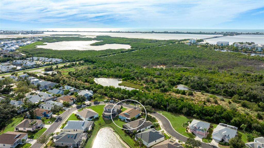 Image 4 of property listing at 11371 PERICO ISLE CIRCLE, Bradenton, FL 34209