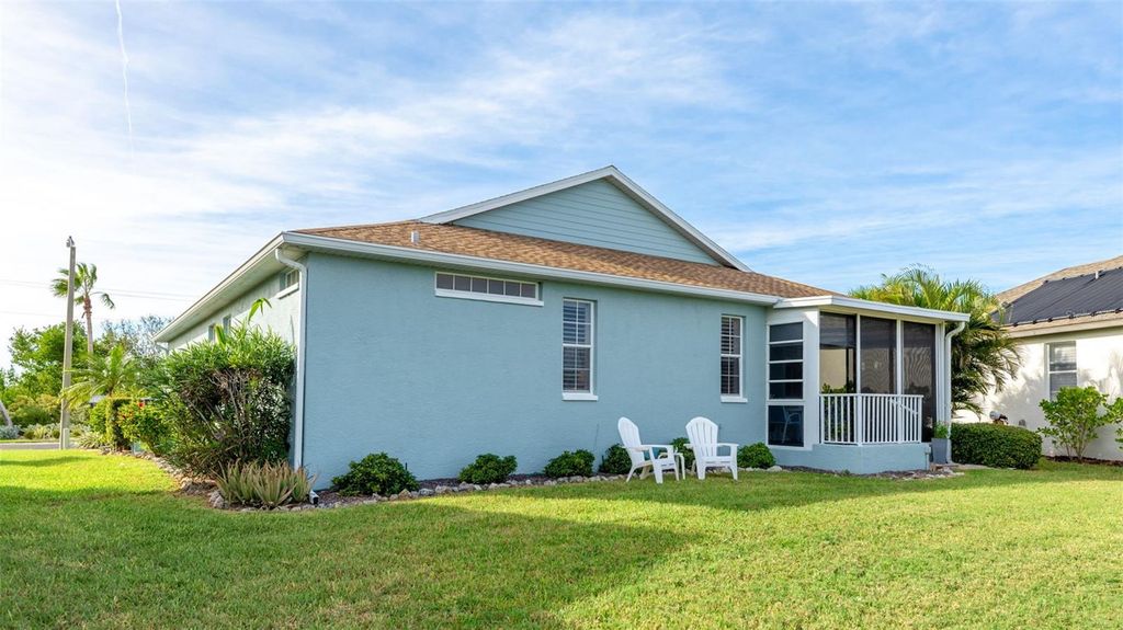 Image 35 of property listing at 11371 PERICO ISLE CIRCLE, Bradenton, FL 34209