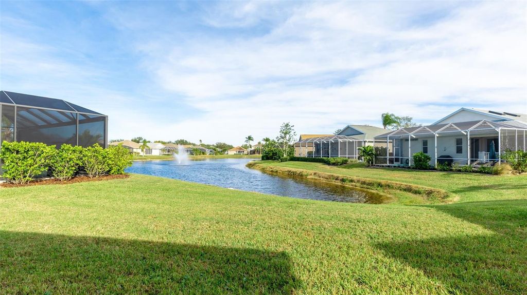 Image 37 of property listing at 11371 PERICO ISLE CIRCLE, Bradenton, FL 34209