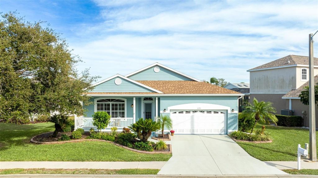 Image 40 of property listing at 11371 PERICO ISLE CIRCLE, Bradenton, FL 34209