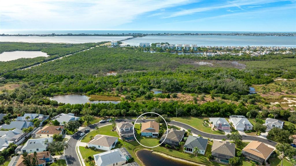 Image 46 of property listing at 11371 PERICO ISLE CIRCLE, Bradenton, FL 34209