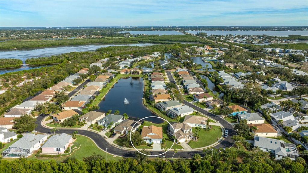 Image 50 of property listing at 11371 PERICO ISLE CIRCLE, Bradenton, FL 34209