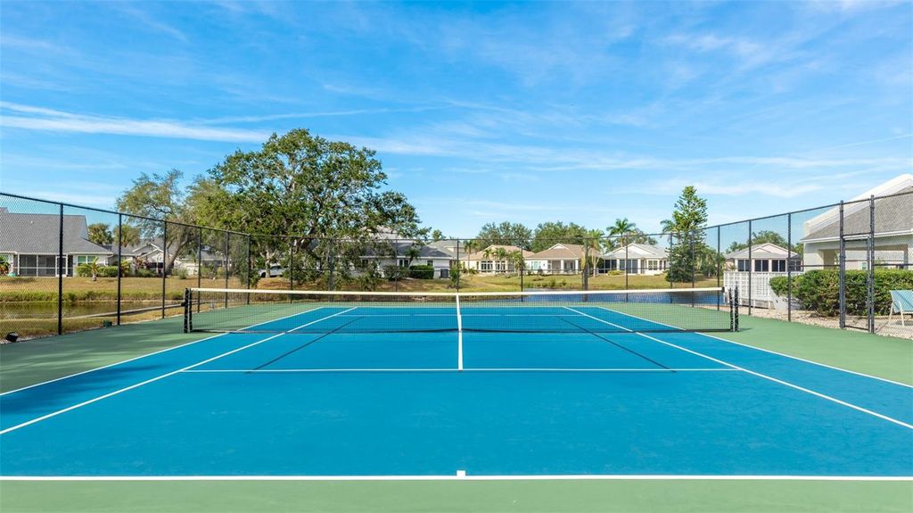 Image 53 of property listing at 11371 PERICO ISLE CIRCLE, Bradenton, FL 34209