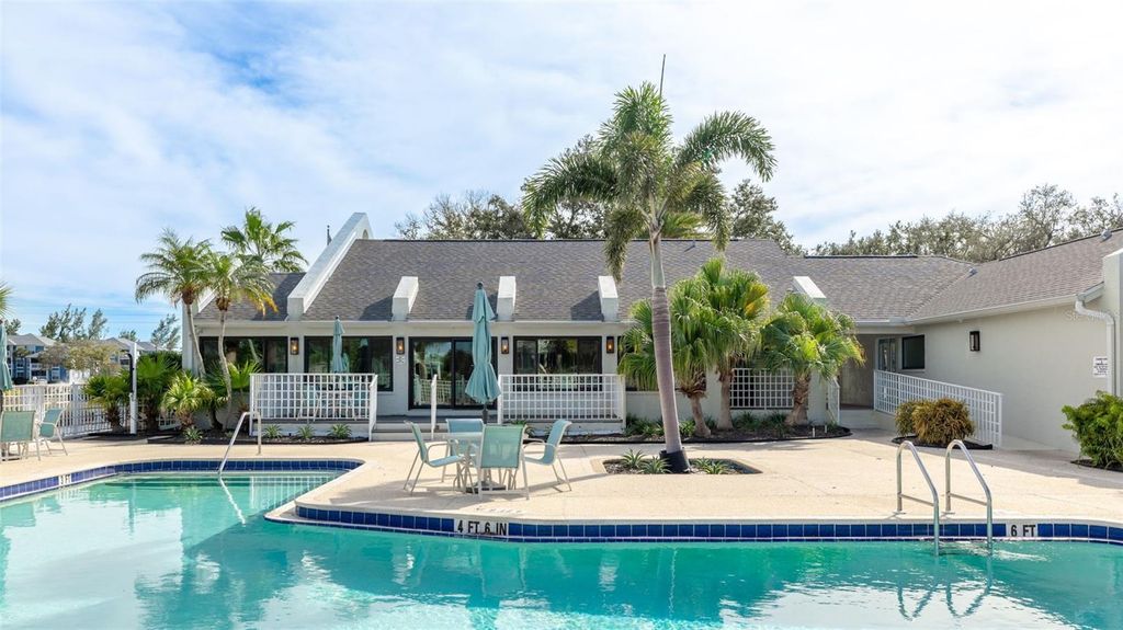 Image 58 of property listing at 11371 PERICO ISLE CIRCLE, Bradenton, FL 34209