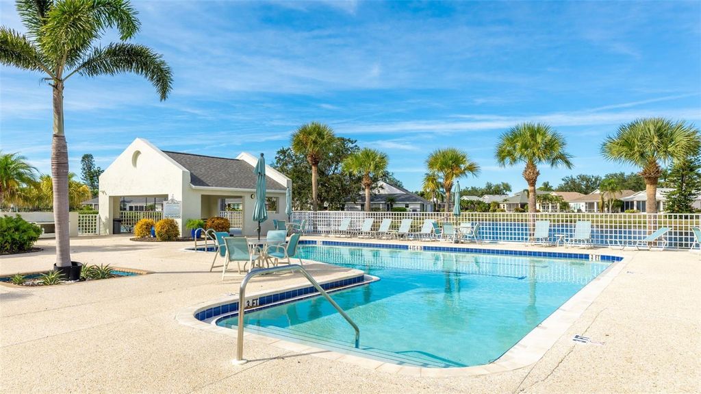 Image 60 of property listing at 11371 PERICO ISLE CIRCLE, Bradenton, FL 34209