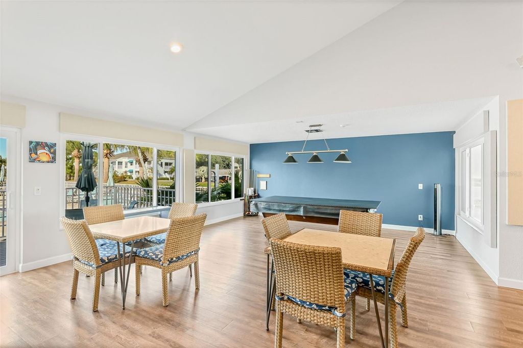 Image 70 of property listing at 11371 PERICO ISLE CIRCLE, Bradenton, FL 34209