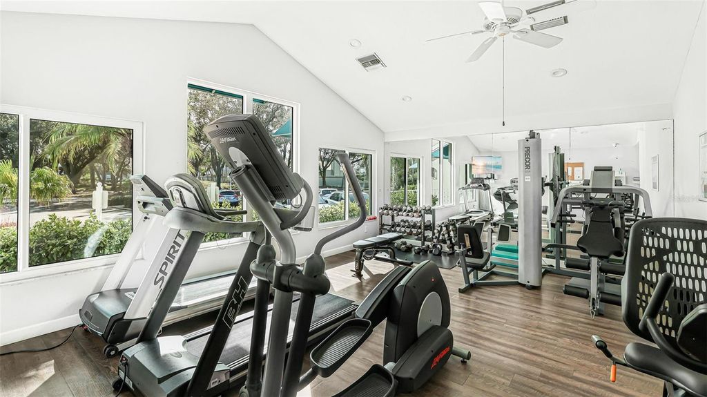 Image 71 of property listing at 11371 PERICO ISLE CIRCLE, Bradenton, FL 34209