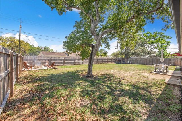 838 SHERWOOD DRIVE, Lake Wales, FL 33898