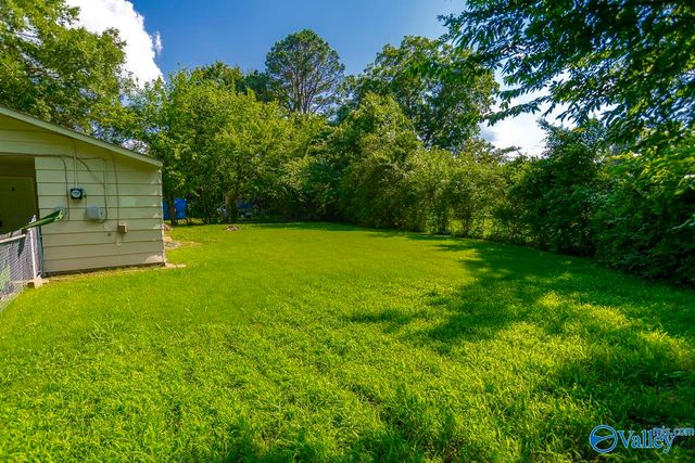 2403 Yorkshire Drive, Huntsville, AL 35803