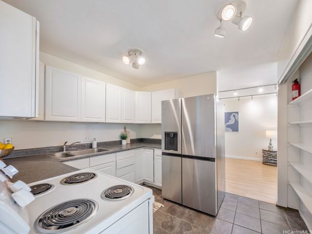 1600 Wilikina Drive C404, Wahiawa, HI 96786