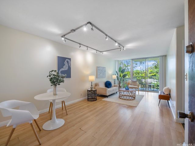 1600 Wilikina Drive C404, Wahiawa, HI 96786