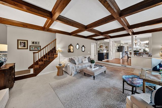 15587 Signal Hill Court, Granger, IN 46530
