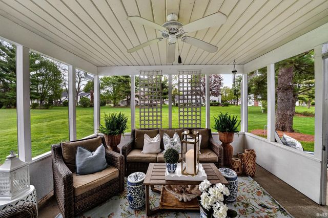 15587 Signal Hill Court, Granger, IN 46530
