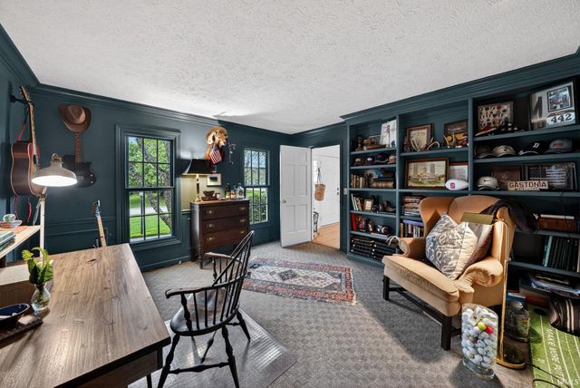 15587 Signal Hill Court, Granger, IN 46530