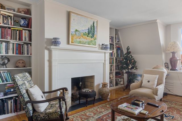 122 Beacon 6, Boston, MA 02116