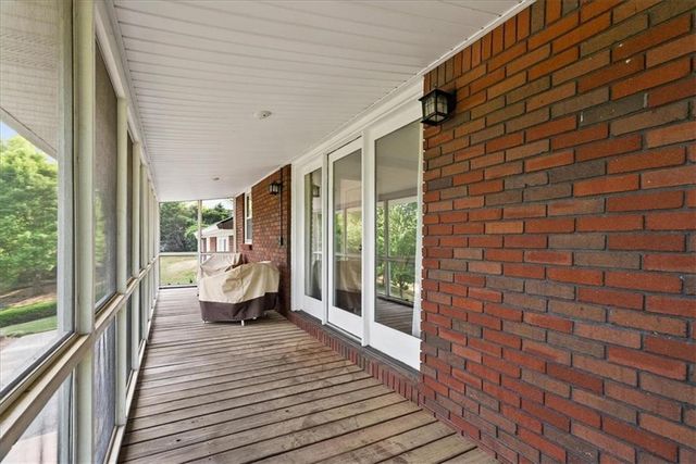 206 Victory Drive, Calhoun, GA 30701