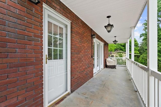206 Victory Drive, Calhoun, GA 30701