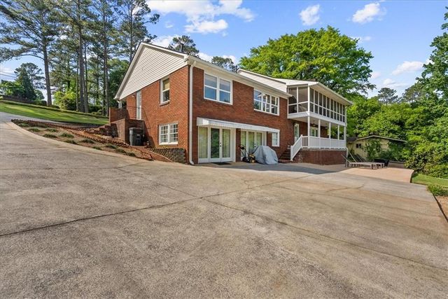 206 Victory Drive, Calhoun, GA 30701