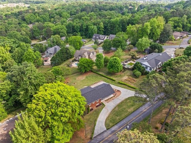 206 Victory Drive, Calhoun, GA 30701