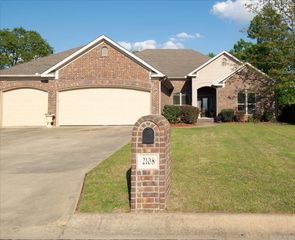 2108 Ingleside Drive, Sherwood, AR 72120