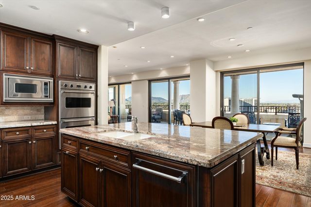 7181 E Camelback Road 1202, Scottsdale, AZ 85251