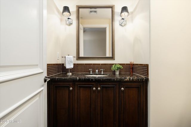 7181 E Camelback Road 1202, Scottsdale, AZ 85251