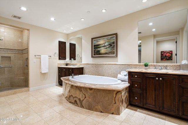 7181 E Camelback Road 1202, Scottsdale, AZ 85251