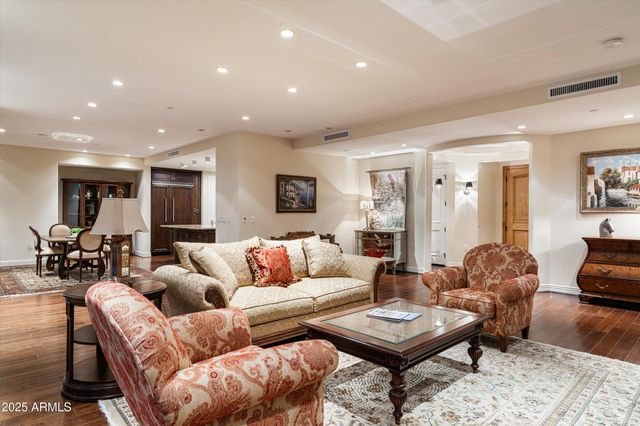 7181 E Camelback Road 1202, Scottsdale, AZ 85251