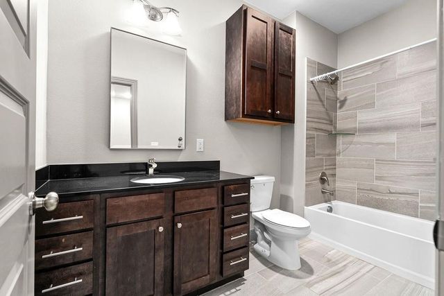 9205 RA Young Jr Drive, Fort Smith, AR 72916