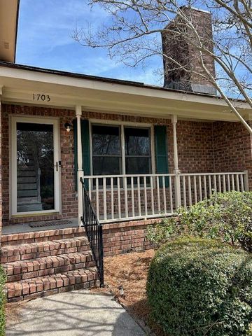 1703 Audubon, Summerville, SC 29485