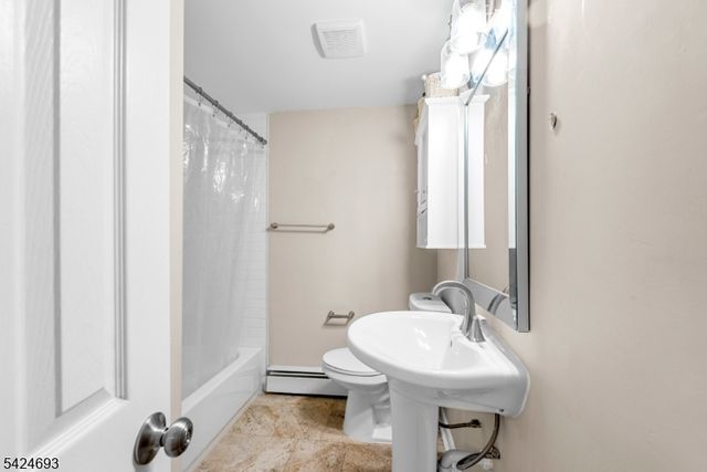 38 Falcon Dr, Mount Olive Twp., NJ 07828