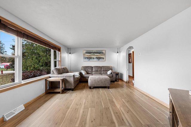 345 WISCONSIN STREET, Oconto Falls, WI 54154