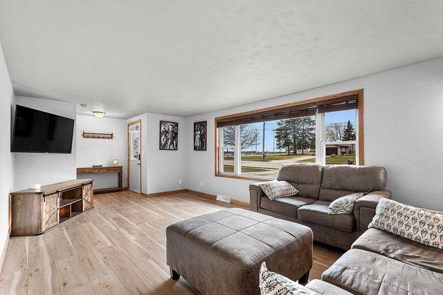 345 WISCONSIN STREET, Oconto Falls, WI 54154