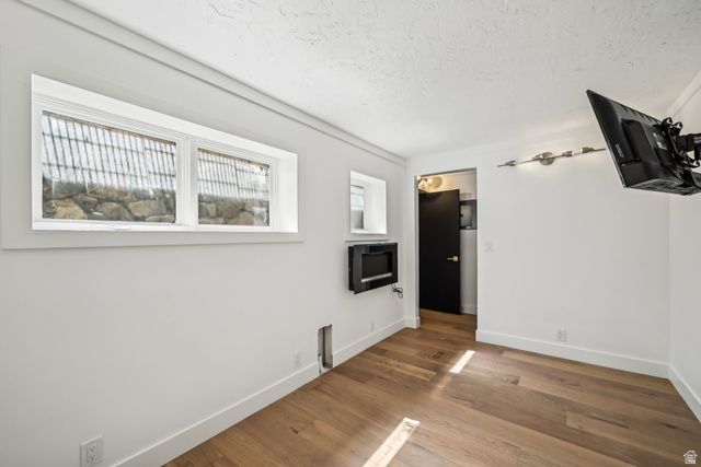 4756 S DEERCREEK RD, Salt Lake City, UT 84124