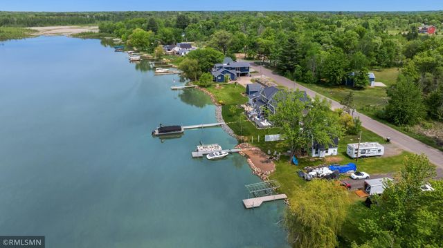 28584 Lakewood Drive NW, Isanti, MN 55040