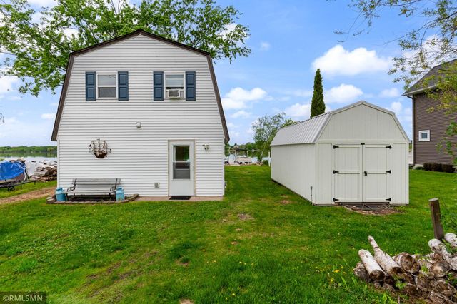 28584 Lakewood Drive NW, Isanti, MN 55040