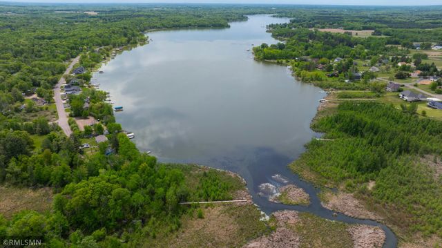 28584 Lakewood Drive NW, Isanti, MN 55040