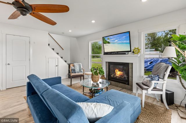 28584 Lakewood Drive NW, Isanti, MN 55040