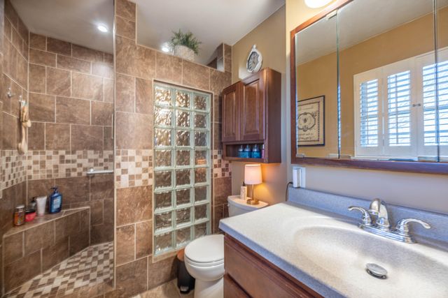 422 Bourbon Acres Road, Paris, KY 40361