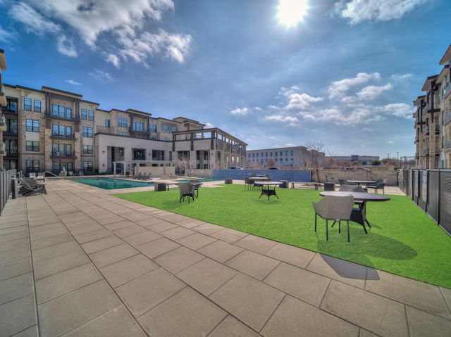 2700 Old Denton Road 4458, Carrollton, TX 75007