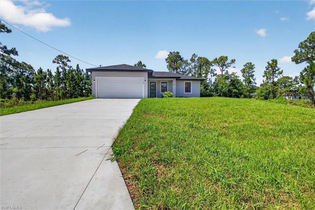 1130 Dutchess ST E, LEHIGH ACRES, FL 33974 — photo 2