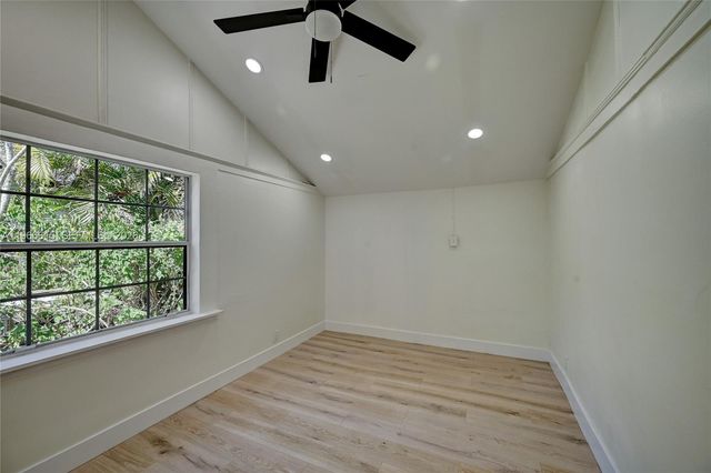 816 Tuscaloosa St, West Palm Beach, FL 33405