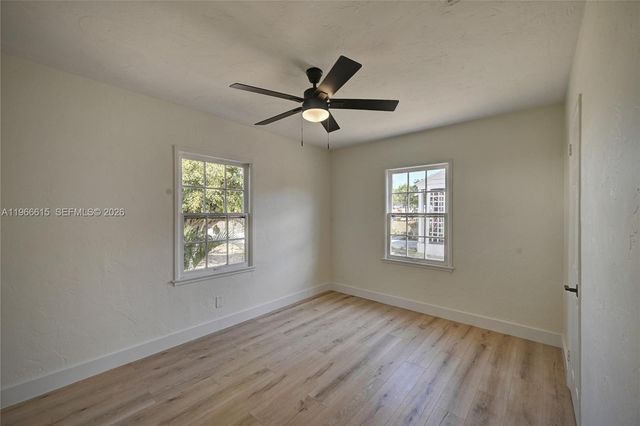 816 Tuscaloosa St, West Palm Beach, FL 33405