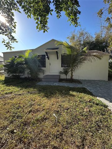 816 Tuscaloosa St, West Palm Beach, FL 33405