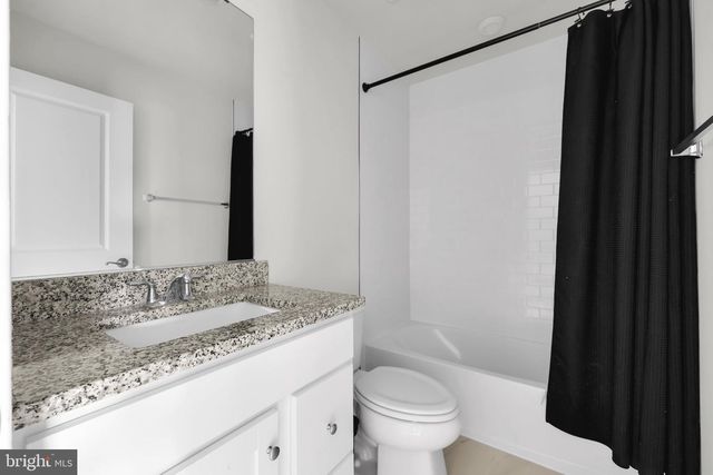 2128 GLACIER RD, Herndon, VA 20170