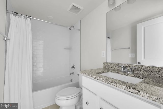 2128 GLACIER RD, Herndon, VA 20170