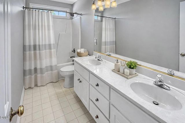 176 Southwick Avenue, Clayton, NC 27527