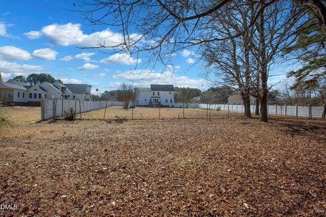 176 Southwick Avenue, Clayton, NC 27527