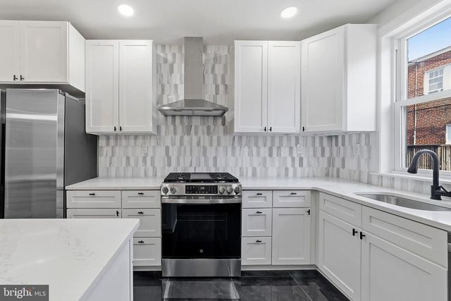 6139 N FRANKLIN ST, Philadelphia, PA 19120