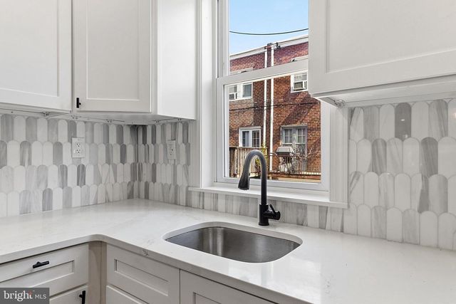 6139 N FRANKLIN ST, Philadelphia, PA 19120